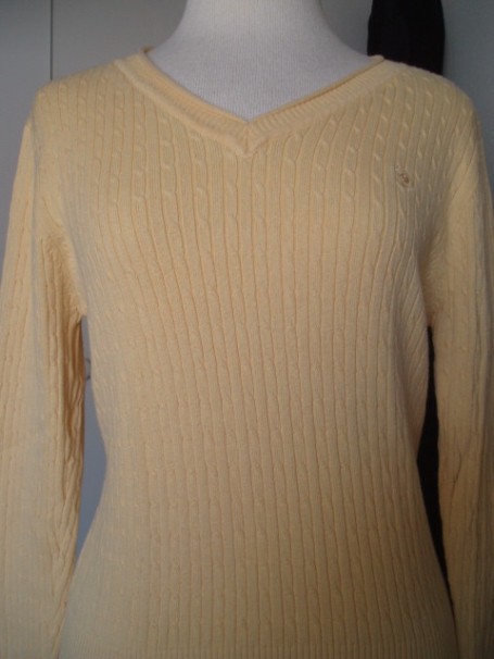 yellowsweater_recon1.jpg